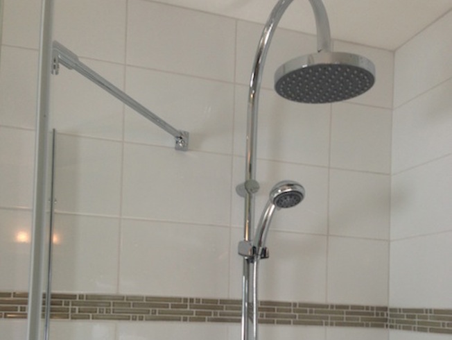 bathroom after renovation photo 1