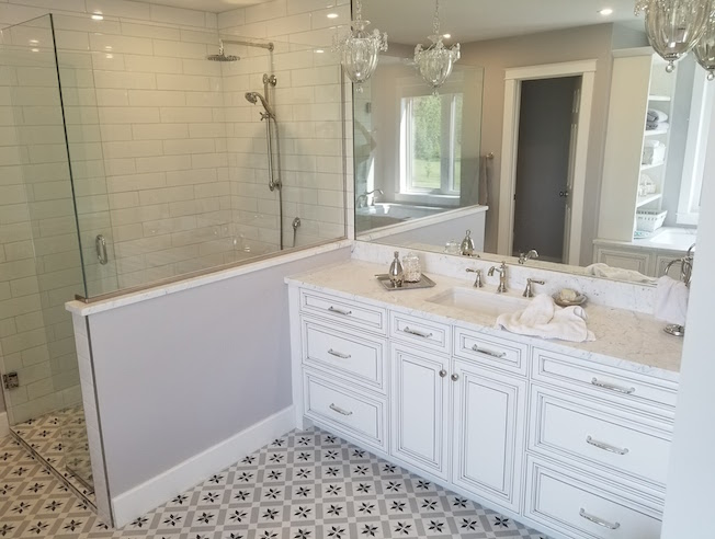 bathroom after renovation photo 1